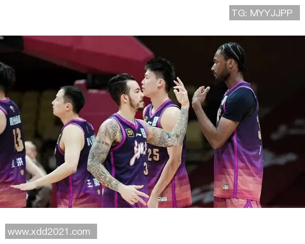 CBA青岛对阵新疆精彩直播视频回放与赛后分析分享 CBA青岛对阵新疆精彩直播视频回放与赛后分析分享